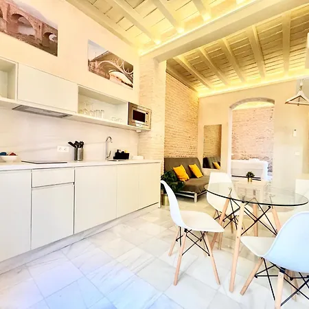 Apartman Click Triana - Patio Privado Sevilla