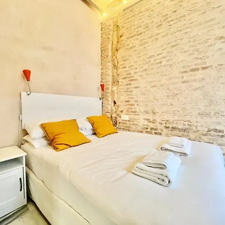 Apartman Click Triana - Patio Privado Sevilla